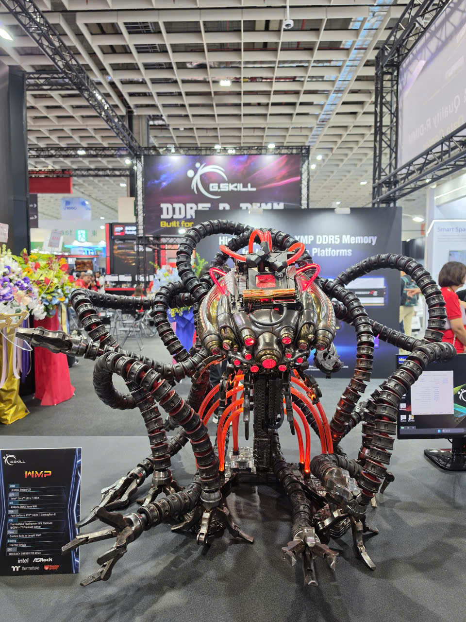 Những Case Độc Lạ Tại Computex 2026: Khi Sáng Tạo Không Còn Giới Hạn