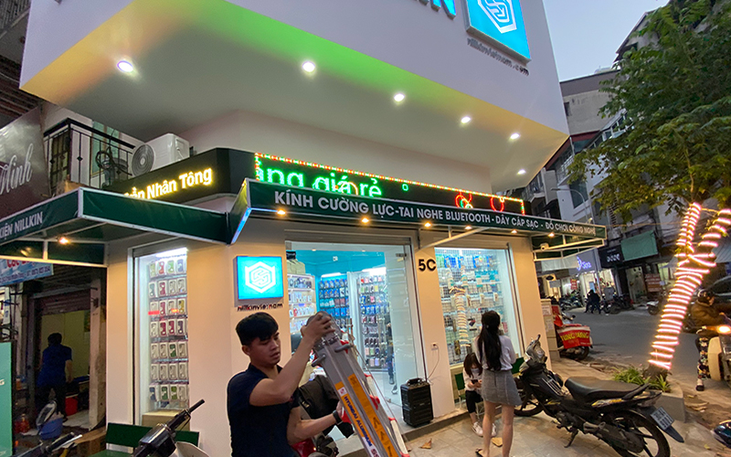 Lắp đặt hệ thống camera cho cửa hàng phụ kiện điện thoại tại Hà Nội