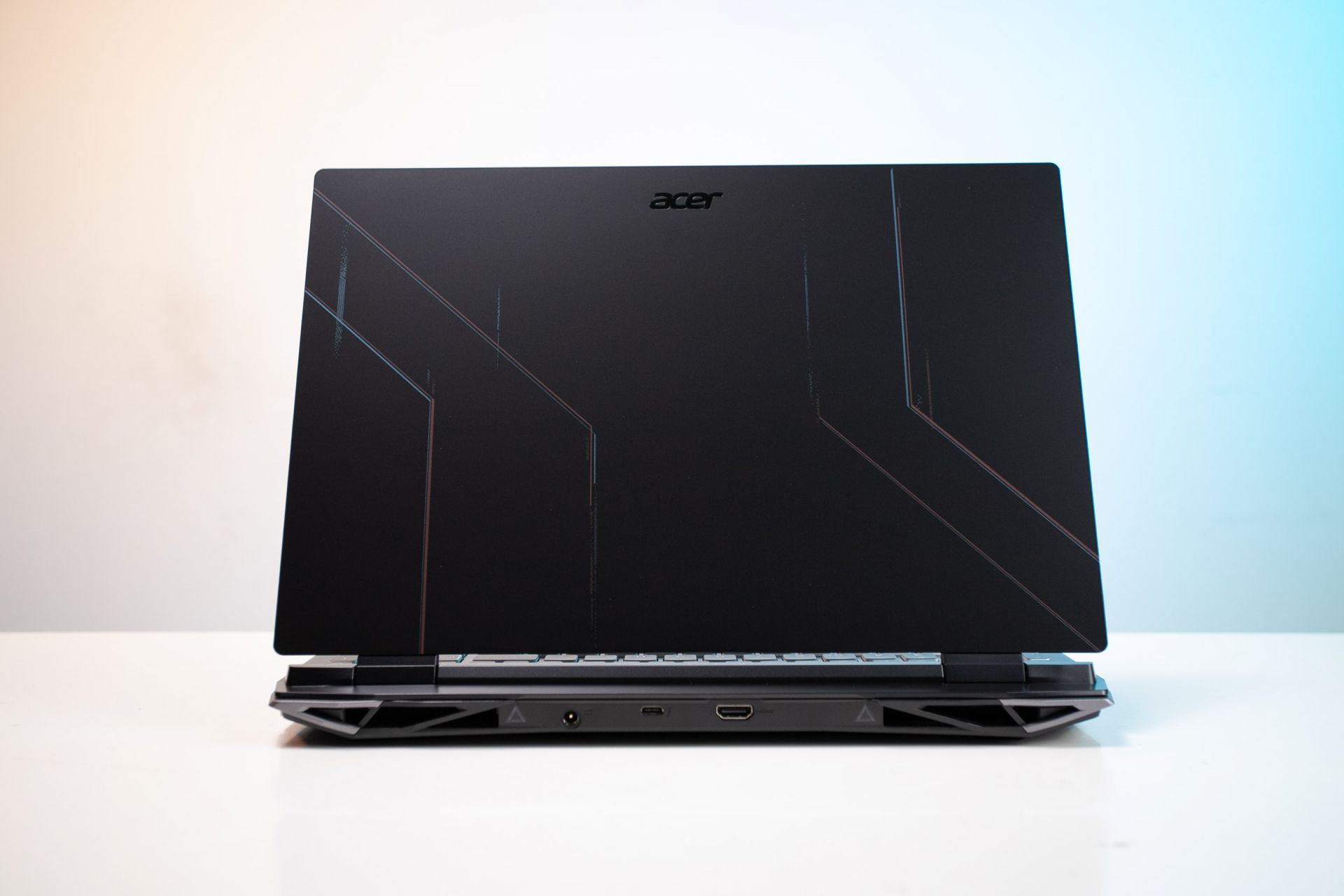 Laptop Acer Gaming Nitro 5 Tiger AN515-58-773Y (NH.QFKSV.001) (i7 12700H/8GB Ram/512GB SSD/RTX3050Ti 4G/15.6 inch FHD 144Hz/Win 11/Đen) (2022)